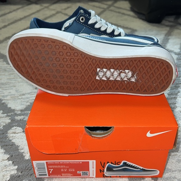 Vans Old Skool Pro in Navy/Stv Navy/White Size 6 Men - Picture 9 of 9